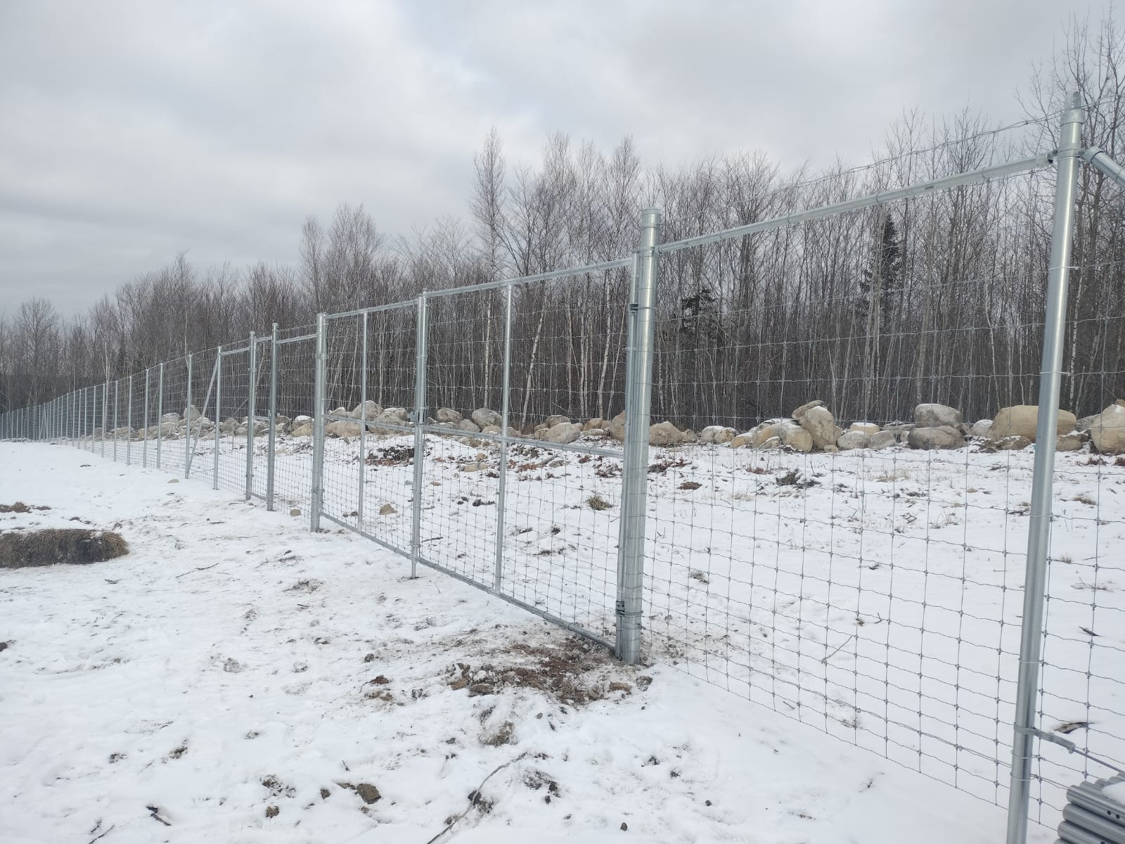 Custom gate installation